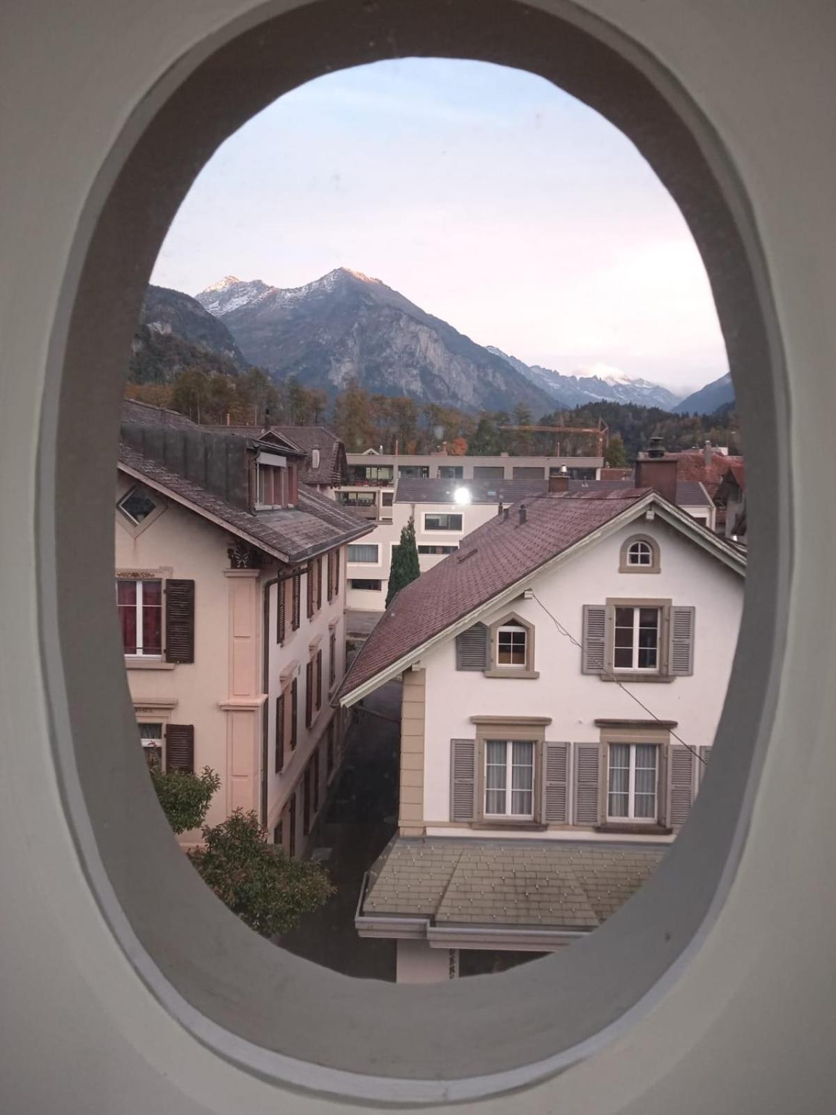 Meiringen Holiday Exterior foto